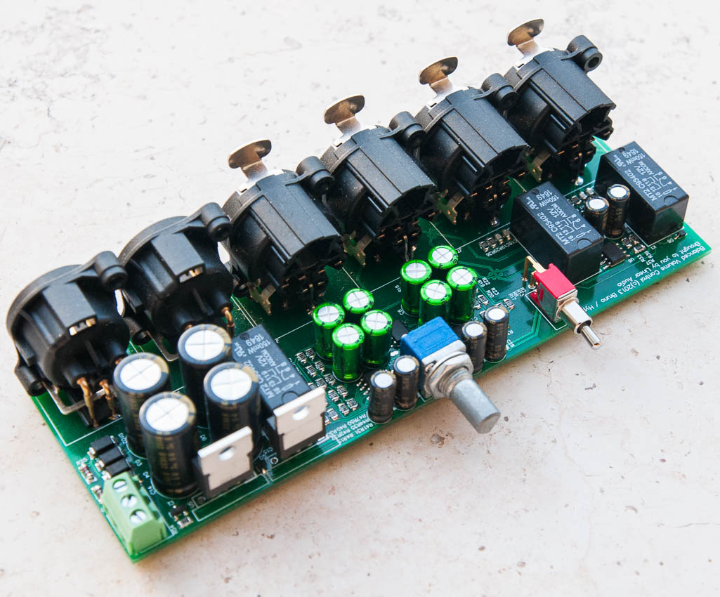 Bruno Putzey's Minimalist Balanced Preamplifier Board